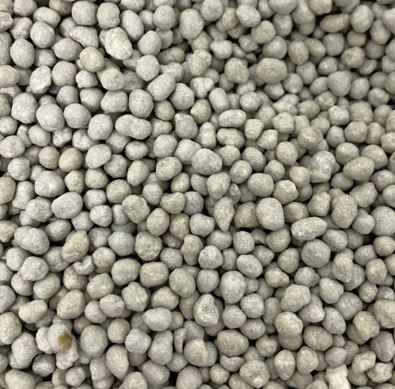 Pikatoimeline väetis lilledele 3-4kuud